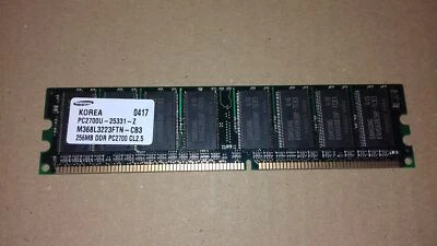 256MB PC2700U RAM PC Samsung M368L3223FTN-CB3 DDR DIMM 184pins 333MHz CL2.5 - Immagine 1 di 3