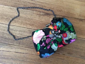 Mary Frances ARIA Handbag Clutch Purse - Silk floral pattern - LIKE NEW - Picture 1 of 10