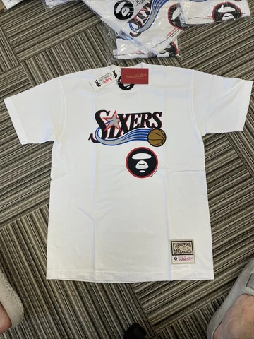 NEW MITCHELL AND NESS HWC AAPE BAPE PHILADELPHIA 76ERS WHITE TEE SHIRT MEDIUM Cover