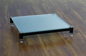 Beautiful VTI BLG404SF-01 Audio Frosted Glass Amp Stand, Brand NEW - Picture 1 of 2