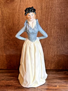 Goebel W. Germany, Fashion on Parade Figurine "Impatience" #16 287 21, 8 1/2 in - Picture 1 of 9