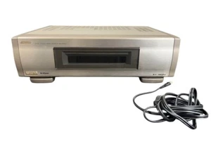 Victor HR-W5 W-VHS S-VHS Video Deck Player (Power confirmation only) - Picture 1 of 6