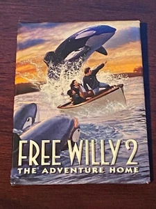 Free Willy 2 The Adventure Home Movie Theater Pin Back Usher Promo  - Picture 1 of 1