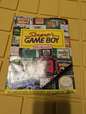 1994 Nintendo Super Game Boy Player's Guide Book Magazine - Image 1 of 2