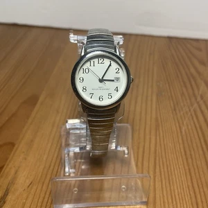 Klassische runde Damenuhr weißes Ziffernblatt Datum silberfarben 24 mm - neue Batterie " - Bild 1 von 5