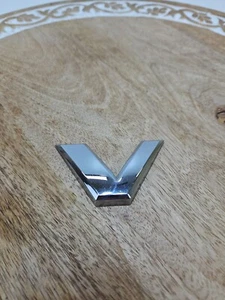 Nissan Armada V8 2004-2015 emblema logotipo letra insignia maletero puerta escotilla cromo - Imagen 1 de 1