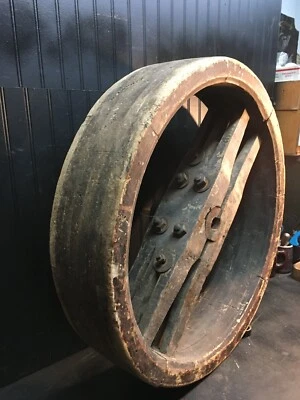 Старинный списанный заводской мельница с плоским шкивом ремня диаметр 30 дюймов маховик - Изображение 1 из 4
