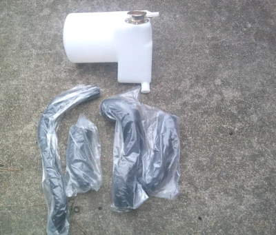 JUEGO DE MANGUERA DE RADIADOR HMMWV HUMMER H1 CON TANQUE DE DESBORDAMIENTO Foto 1 de 4