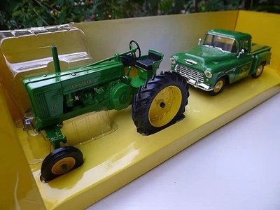 John Deere 1963 1/16 110 & 2013 X320 Lawn & Garden Tractor Set 50TH Anniversary - Image 1 of 4