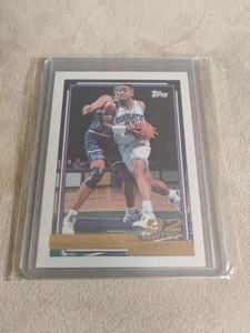 1992-93 Topps - Alonzo Mourning #393 Gold (RC) GRADABLE CARD - Picture 1 of 2