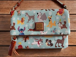 Dooney & Bourke Disney Mint Dogs Crossbody Foldover Purse (2017) - Bild 1 von 4