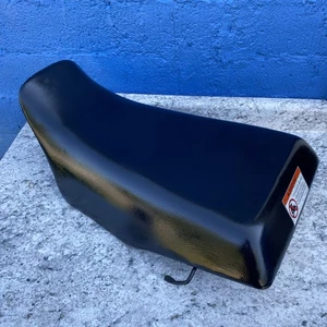 USED OEM 88-96 HONDA TRX300 TRX 300 TRX300FW FOURTRAX COMPLETE SEAT W LATCH - Bild 1 von 8