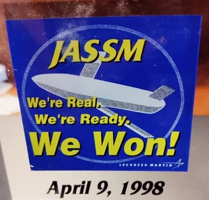 Vintage Lockheed Martin JASSM Acrylic Award "WE WON" 4x4x1" MINT 04/09/1998 FREESH - Bild 1 von 3