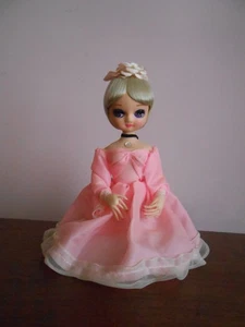 Vintage Bradley Puppe Spieluhr rosa Kleid - Bild 1 von 7