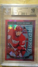 2015-16 O.P.C. Platinum Marquee Rke. - Red Prism #M45 Dylan Larkin RC BGS 10