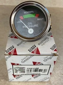 AGCO #506902V92 Oil Pressure Gauge for Massey-Ferguson Tractor MF 35 50 65 85 88 - Picture 1 of 6