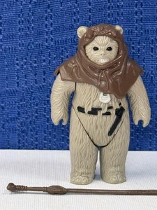 Figura de acción Kenner 1983 Star Wars Ewok Chief Chirpa de colección - Imagen 1 de 14