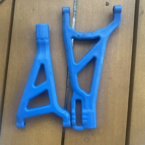 Traxxas E-Revo 2.0 Front Left Suspension Arm Set Blue RPM - Picture 1 of 1