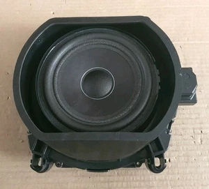 BMW X5 E70 06-13 FRONT LEFT/RIGHT SUBWOOFER SPEAKER 65139217913 - Picture 1 of 24