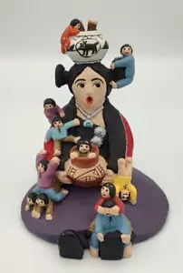 Vintage Native American Storyteller Ceramic Figurine with Children 3.5" Tall - Picture 1 of 11