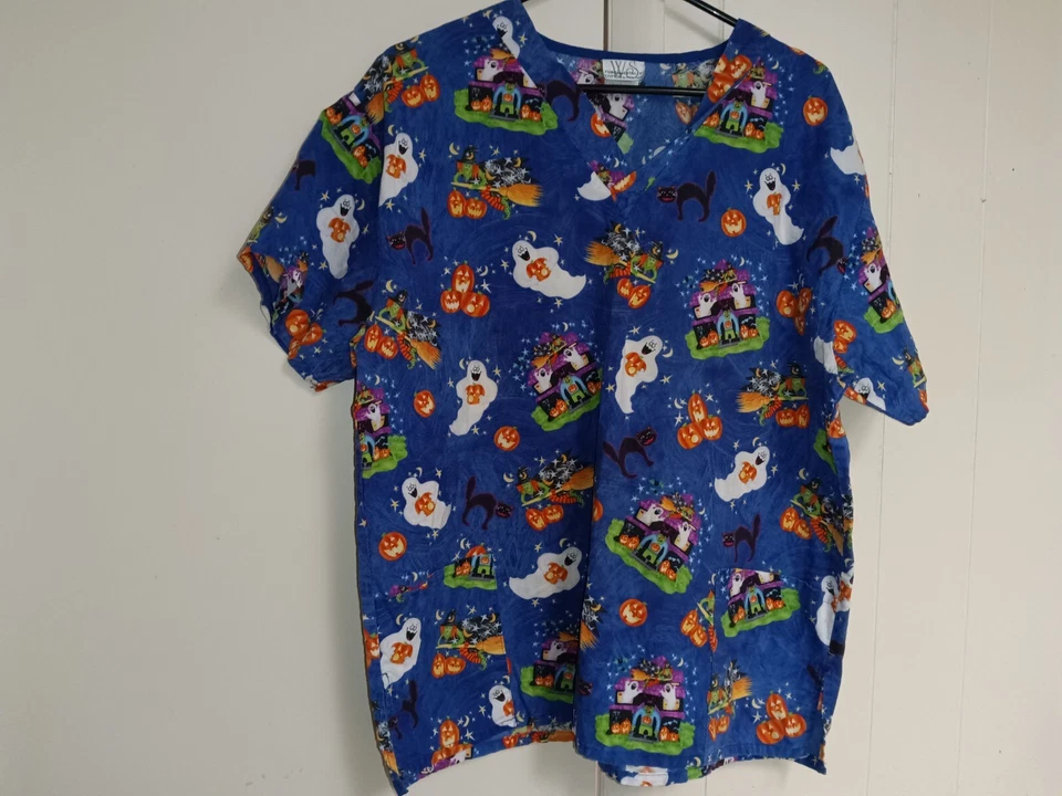 Blusa Médica White Swan Fundamentally Algodón Tema Halloween, Talla Grande Foto 1 de 1