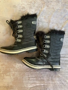 Sorel Tofino Big Girls Youth Size 3 Tall Snow Boots Waterproof Black Faux Fur - Picture 1 of 13