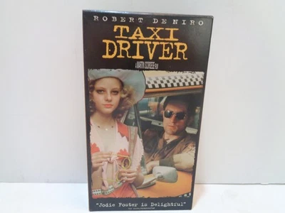 "Taxi Driver"  (VHS, 1996 Release) Robert De Niro Jodie Foster - Image 1 of 4
