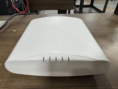 RUCKUS 901-R720-US00 WAP R720 4X4 MU-MIMO 802.11AC DBPOE 8z Foto 1 de 4