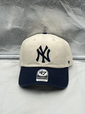 Sombrero ajustable de limpieza de dos tonos natural marca MLB '47 de los New York Yankees Foto 1 de 4
