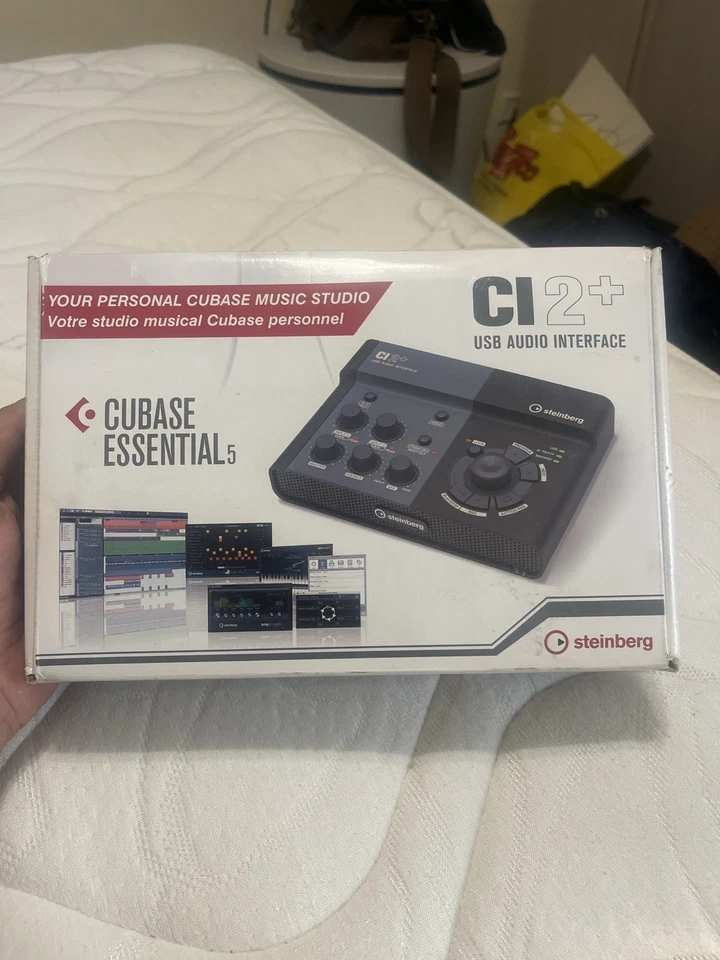 Steinberg CI2+ USB Audio Interface + Cubase Essential Perfetta Per Home Studio - Immagine 1 di 1