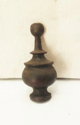 Vtg antique Ingraham Gingerbread mantel clock case ornate wood finial ornament - Image 1 of 4