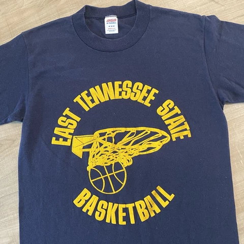 VTG 80s 1990s East Tennessee State University t-shirt medium basketball Cover