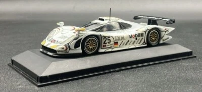 Minichamps 1/43 Porsche 911 GT1 #25 24hs Le Mans 1998 2nd Place 430986925 - Image 1 of 4