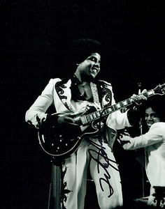 Foto autógrafa firmada RARA de Tito Jackson 5 The Jacksons 10x8 + certificado de autenticidad - Imagen 1 de 1