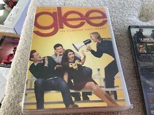 Glee Complete First Season DVD…SEALED…7 Disc Set
