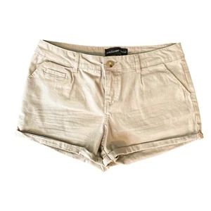 Ambiance Apparel Shorts M Stretch Pockets Cuffed Tan Casual Shorts Size Medium - Picture 1 of 9