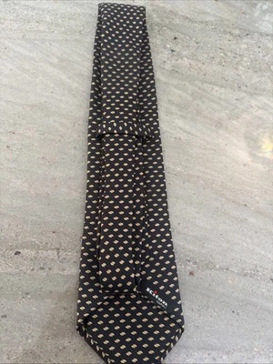 Corbata Kiton 7 pliegues negra usada 100 % seda Foto 1 de 3