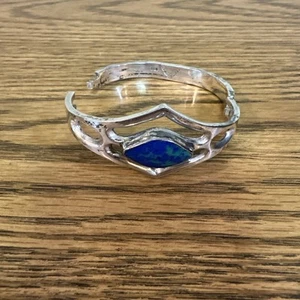 Vintage Hinged Mexico Silver Bracelet with Turquoise Center Stone  ~ 6.5" - Picture 1 of 4