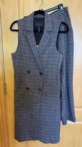 BCBG Maxazria ärmellose Jacke Größe Small mit passender Hose Größe 6 Damen UVP 496,00 $ - Bild 1 von 9