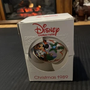 1989 Schmid Merry Mickey Claus Christmas Ornament Disney Mouse Vintage 2.5" - Picture 1 of 4