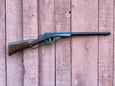Vintage Daisy no. 102 model 36 bb gun air rifle Rogers, Ark Incredible Condition - Image 1 of 4