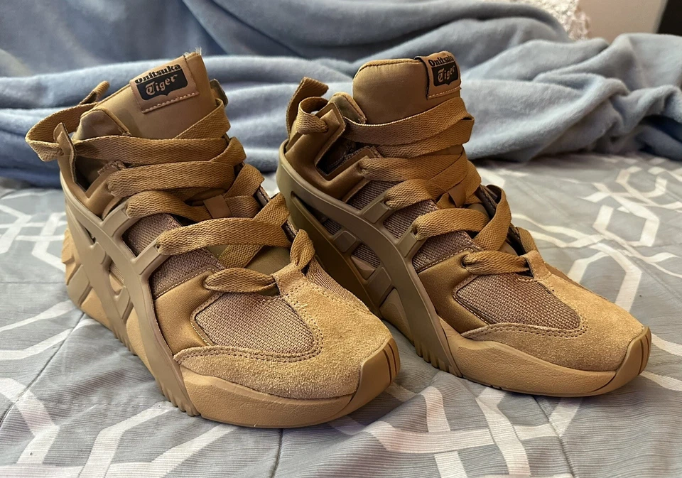 US 8.5 - Onitsuka Tiger Men's Big Logo Trainer Puffed - Image 1 of 4