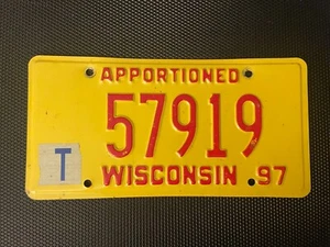WISCONSIN NUMMERNSCHILD GELB UND ROT AUFGETEILT 1997 57919 - Bild 1 von 1