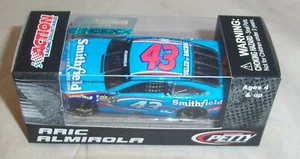 1:64 Acción 2016 #43 Smithfield Foods Petty Ford Fusion Aric Almirola Nuevo en caja - Imagen 1 de 2