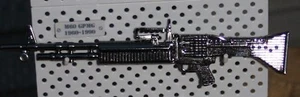 1/6 SCALE AUSTRALIAN ARMY M60 GPMG - DIE CAST ZINC TOY, DIGGER VIETNAM ERA - Foto 1 di 2