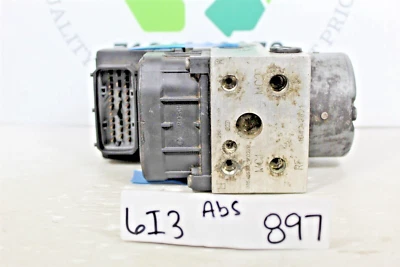 10423621 Pontiac Firebird 1999-02 ABS Anti-Lock Brake Pump Control OEM 6I3 897  - Image 1 of 4