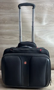 Wenger The Patriot Business Travel Rolling Laptop Bag 67953020 - Picture 1 of 12