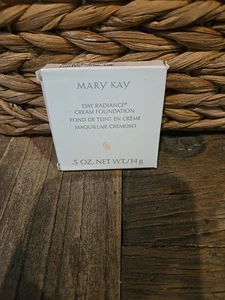 MaryKay DAY RADIANCE Cream Foundation .5oz Buffed Ivory 834200 NIB Vintage NOS - Picture 1 of 2