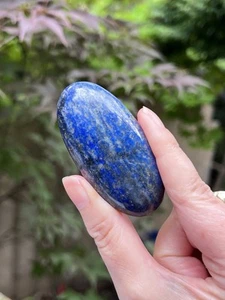 Large Lapis Lazuli Deep Blue Crystal Palmstone : Serenity : Peace 78 - Picture 1 of 9