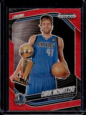 Prizm Black Dirk Nowitzki Legends Ruby Wave Prizm #253 Mavericks 2024-25 Foto 1 de 2